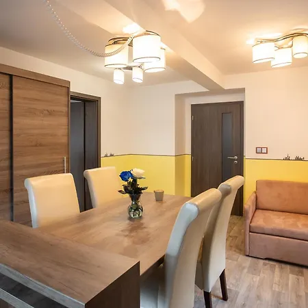 Spacious 20 Min From National Theatre * Praha