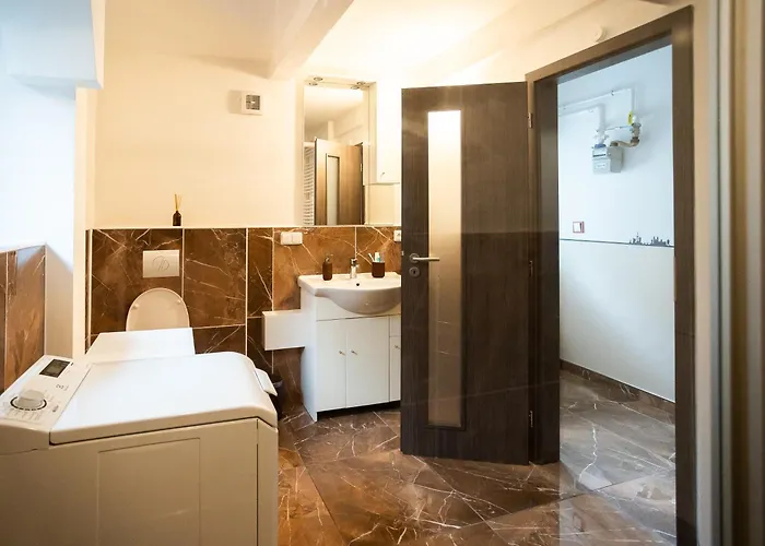 Spacious 20 Min From National Theatre 布拉格