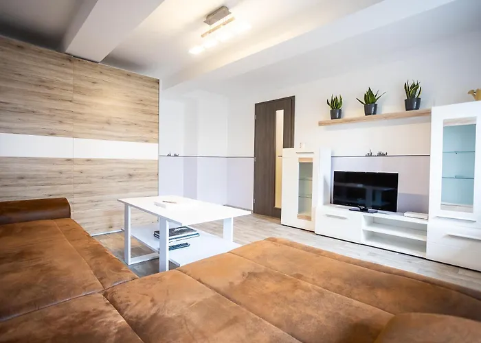 Spacious 20 Min From National Theatre Apartamento